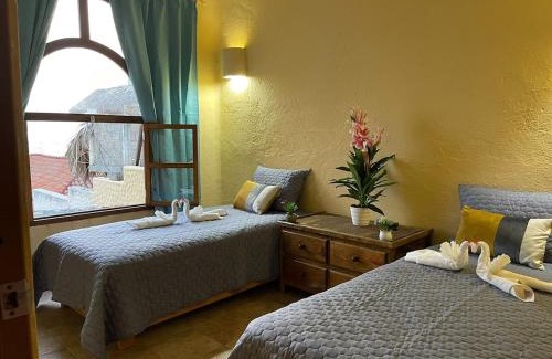 Ixtapa - Zihuatanejo Casa | Private Zihuatanejo Beach Villa & Pool Sleeps 12