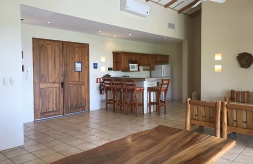 Islita Villa | Villa de propiedad privada en los terrenos del hotel de clase mundial Punta Islita.
