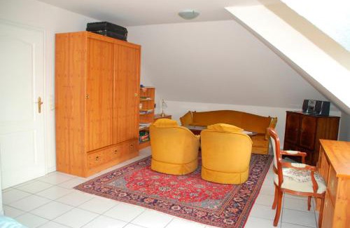 Burg auf Fehmarn Apartamento | Privatzimmer Ehrhardt Nr1
