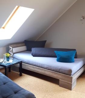 Burkardroth Casa | Privatzimmer mit Gemeinschaftsbad - Zur Fliegerbank in der Rhön