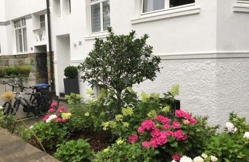 Gerresheim Apartamento | Privatzimmer Schönfelder