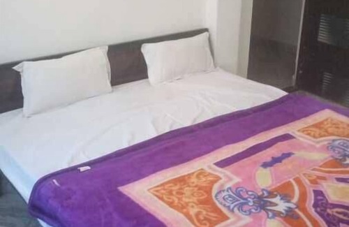 Varanasi Casa | Priyanshu Residency & Kartik Inn Guest