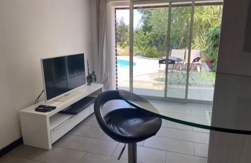La Gaude Apartamento | Proche bord de mer, au calme, nature avec piscine