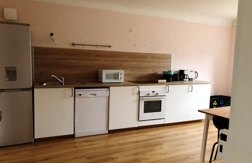 Longeville-les-Metz Apartamento | Proche du Centre Ville, Appartement de 100m2, Deux Chambres, Parking Privatif