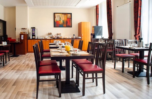 Dinan Apartamento | Estudio Douillet Proche du Centre Ville | Piscine Extérieure Chauffée