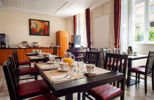 Dinan Apartamento | Estudio Douillet Proche du Centre Ville | Piscine Extérieure Chauffée