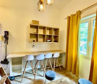 Talence Apartamento | proche kedge et universitée appartement cosy avec parking ,cuisine équipée ,sdb et jardin