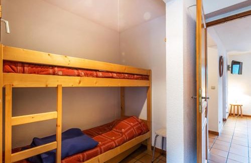 La Clusaz Apartamento | Proche village, aux pistes et espace aquatique, 2 pièces + coin nuit, garage, animaux admis - FR-1-437-31