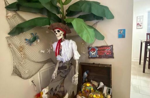 Crystal River Apartamento | Professor Rousseau's Pirates Lair