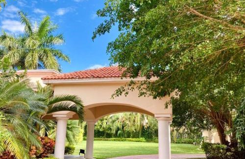 Cancún Villa | Profile 2