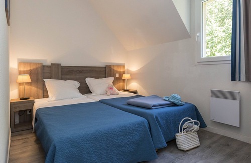 Le Tronchet Casa | Profitez des Vacances Relaxantes | Piscine + Sauna
