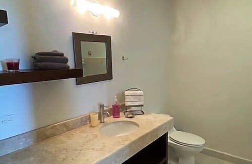 Municipio de Progreso Apartamento | Progreso East, 1 block from Sea, with pool views