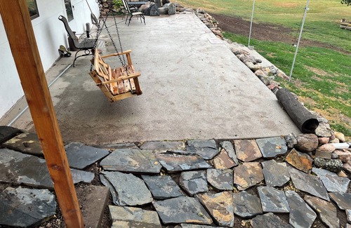 Great Falls Cabaña | Prolific View on River w/ Hot Tub. Fishing Boat available. Golf. 7.5 acres