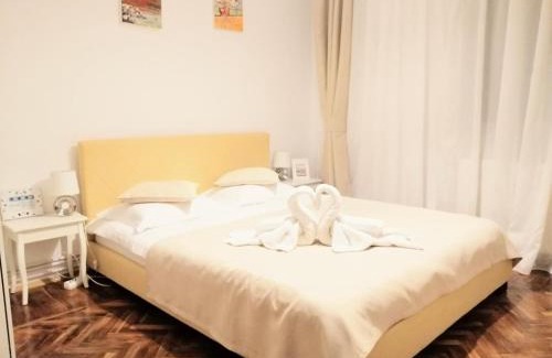 Old Town Apartamento | Promenada Apartment