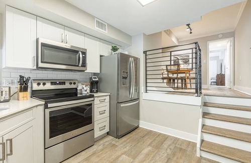Aventura Apartamento | Promenade at Aventura