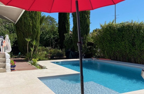 Jacou Villa | tranquila casa de campo con piscina y jardín con árboles cerca del mar ......