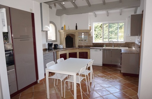 Bellegarde Casa | PROMOCIÓN -10% EN RESERVAS EN JULIO Y AGOSTO REALIZADAS ANTES DEL 15 DE ABRIL