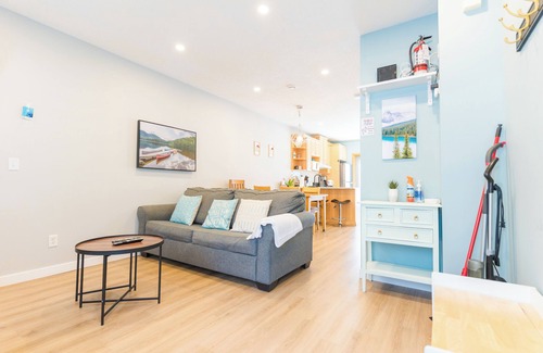 Harvie Heights Casa | Promotion ongoing! Private Access Townhouse One Gate to Banff