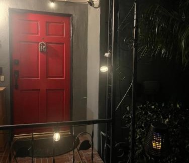 Burbank Casa | Property 1