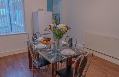 Leicester Casa | Property Malak Homes - Ruby House