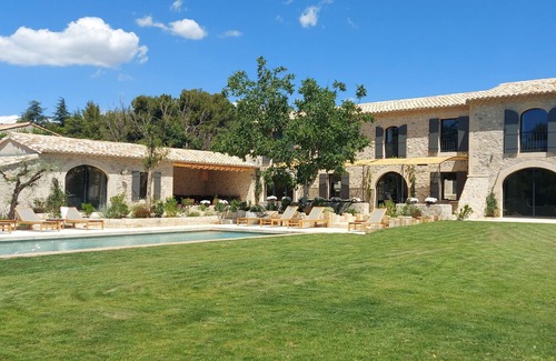 Maussane-les-Alpilles Casa | Propriété de Charme Avec Piscine Chauffée