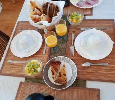 Honfleur Cama Y Desayuno | Propriété La Claire