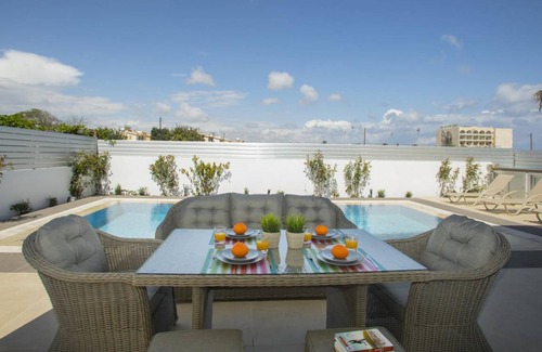 Pernera Villa | 130 m² Villa ∙ 3 habitaciones ∙ 6 personas