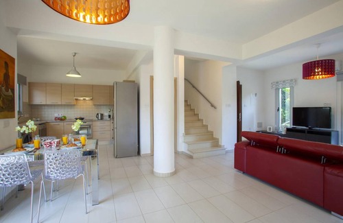 Pernera Villa | Protaras Villa Posidonas 15 Near The Beach