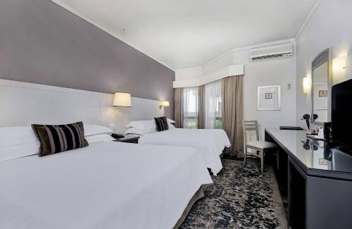 Greater Johannesburg Metropolitan Area Hotel | Protea Hotel by Marriott Midrand