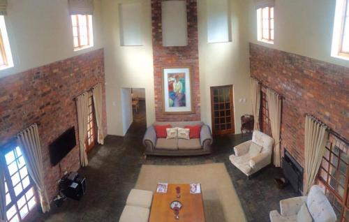 Port Elizabeth Casa | Protea Lodge and Cottage- NO LOADSHEDDING