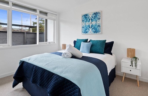 Dromana Villa | Proton Beach Villa 1 - DISCOUNTED NEW LISTING