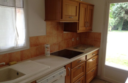Saint-Saturnin-les-Avignon Casa | Campo provenzal, casa de 100m2, piscina privada, 6 personas