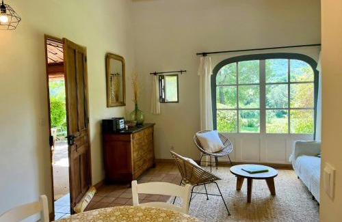 Cereste Casa | Provençal Villa With Luberon Views
