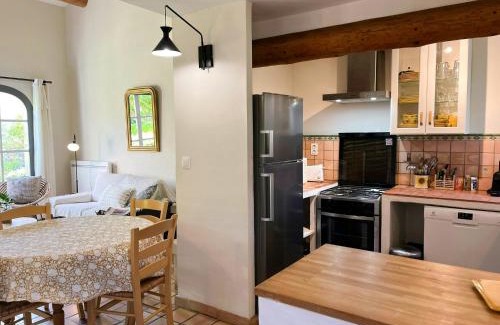 Cereste Casa | Provençal Villa With Luberon Views