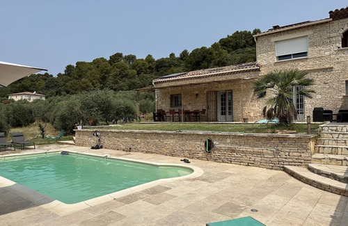 Oraison Villa | EDIFICIO PROVENZAL EN EL CORAZÓN DE PIEDRA ENTRE LUBERON Y VERDON