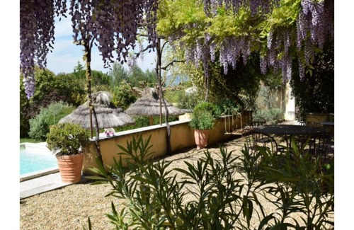 Pertuis Cabaña | PROVENCAL COUNTRY HOUSE IN PERTUIS-LOURMAR