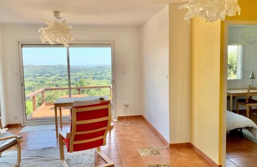 Rochefort-du-Gard Villa | Provencal villa with stunning view & summer pool