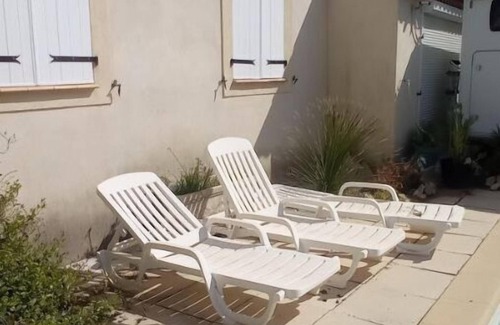 Le Pradet Villa | Provencal villa with pool