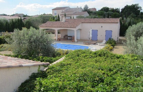Valensole Villa | Provenza, villa con piscina, en la meseta de lavanda, soleado