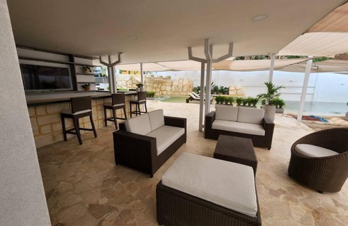 Las Lomas I Casa | Provenza 8bedroom home plus 30 days rentals