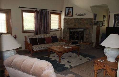 Wimberley Cama Y Desayuno | Prow'd House Bed & Breakfast