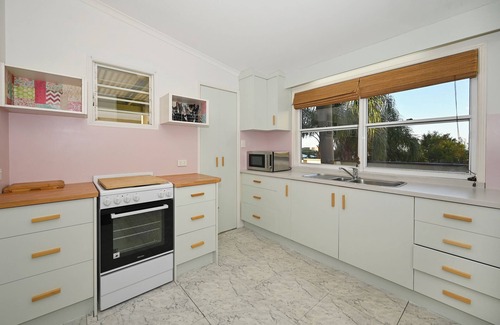 Caloundra Apartamento | Proximity to Kings and Bulcock beaches provides an all-encompassing experience.