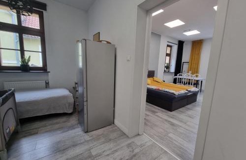 Tarnowskie Gory Apartamento | Przy Rynku Black and White