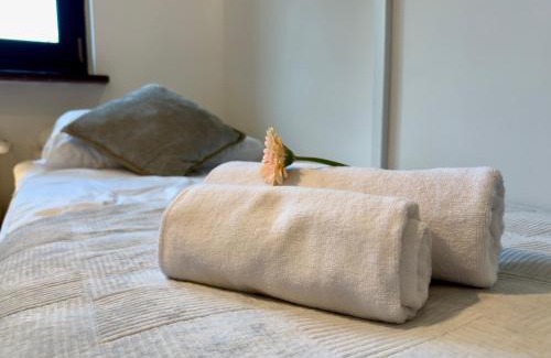 Bierutowice Apartamento | Przycup w Karkonoszach Apartamenty - "Za oknem Góry!" - Dwupoziomowy apartament Strażacka 2 Apartament z widokiem na góry z parkingiem Apartament przy Wyciągu oraz przy Szlakach Turystycznych