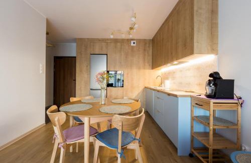 Przymorze Apartamento | Przymorze Stylish Pearl Apartment by BookingHost