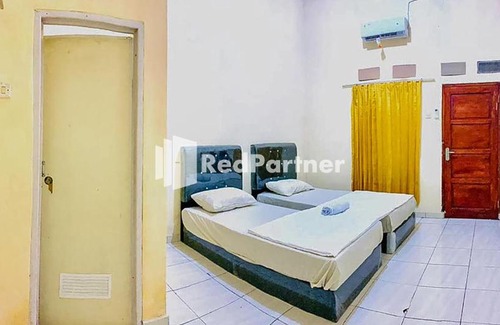 Java Hotel | PSM Syariah Guest House RedPartner