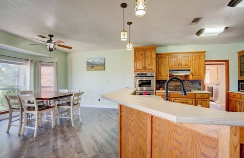 Sherman Casa | Psquare Ranch-Pool & Hot tub
