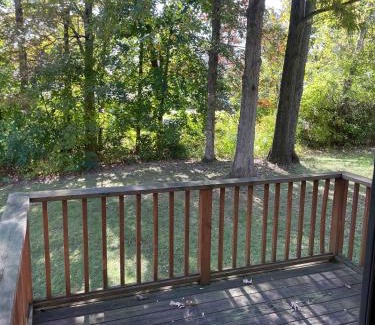 State College Casa | PSU 2br 2ba Townhome w Parking Near Campus and Stadium