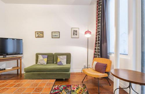 Quartier de la Folie-Mericourt Apartamento | Psychedelic