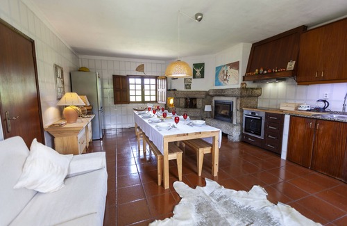 Pevidem Casa | Quinta de Carvalhal - Holiday Home
